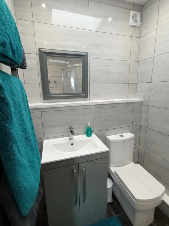 Contemporary One Bed Studio. Sea Views And Parking وستوارد هو المظهر الخارجي الصورة
